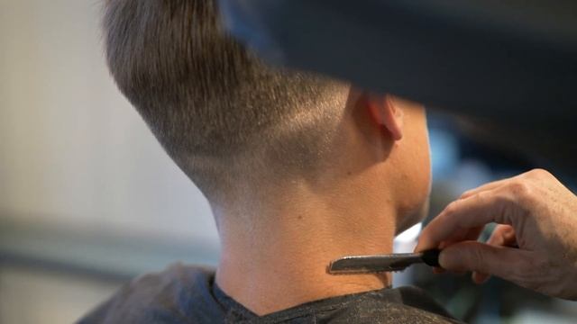 One of our favourite David Beckham hairstyles and haircuts смотреть онлайн