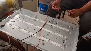 Телевизор LG 32LF550U изображение есть, звука нет. Замена подсветки.