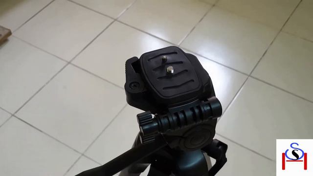 AmazonBasics 60 Inch Tripod Review смотреть онлайн