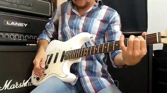 FENDER Squier Stratocaster Deluxe + LANEY Pro Tube + MARSHALL 1960 Cabinet + Biyang AD8 смотреть онлайн