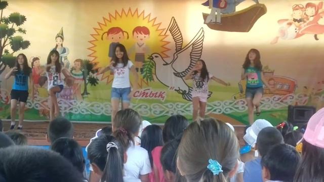 мой танцы в лагере смотреть онлайн