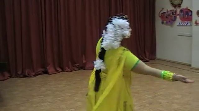 Орлова Наталья Индийский танец MOV044 смотреть онлайн