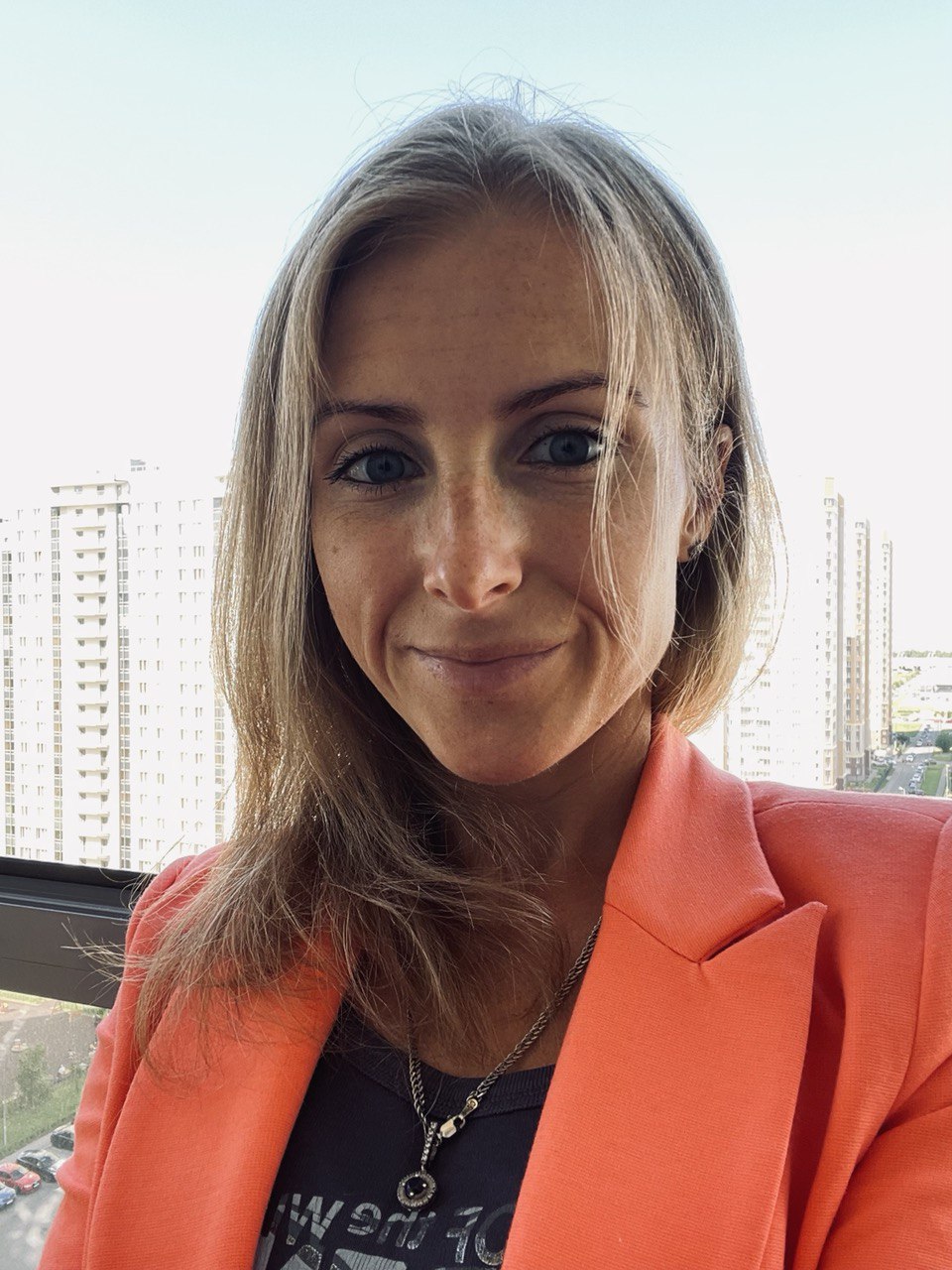 Переедание в критические дни. Почему и что делать?