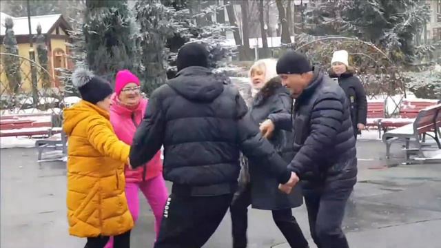 ВЕСЕЛАЯ ТАНЦЕВАЛЬНАЯ! 18 февраля 2024 #kharkiv #dance смотреть онлайн