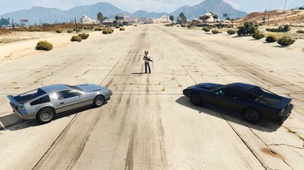 GTA V - Deluxo vs Ruiner 2000