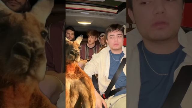 Нежданчик смотреть онлайн