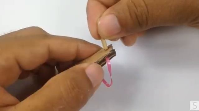 Как сделать пистолет в домашних условиях из картона который будет стрелять по настоящему. смотреть онлайн