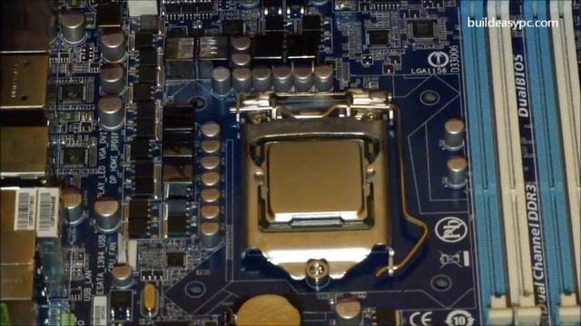Build Your Own PC: Step 3 - How to install a processor (Intel i3/i5/i7 CPU) смотреть онлайн