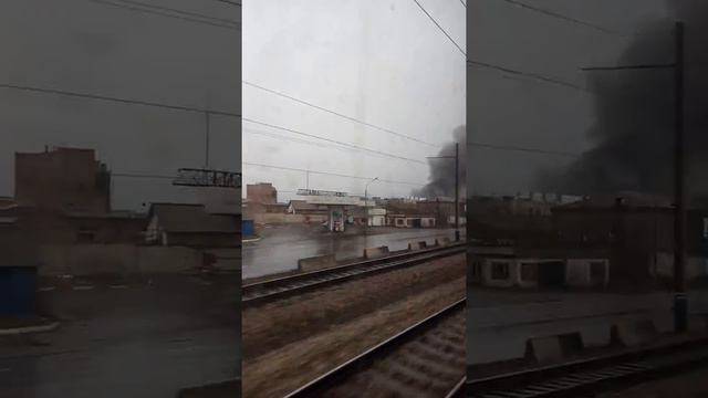 Утро 27.04.2019 . Пожар на Красмаше потушен . Идет проливка . Спасибо нашим ребятам пожарным . смотреть онлайн