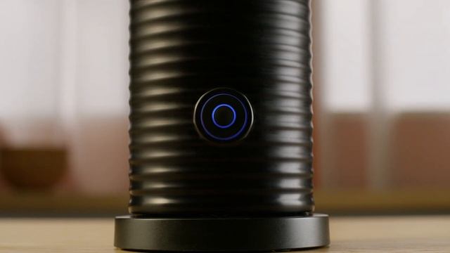 Nespresso Essenza Plus - Use with Aeroccino смотреть онлайн