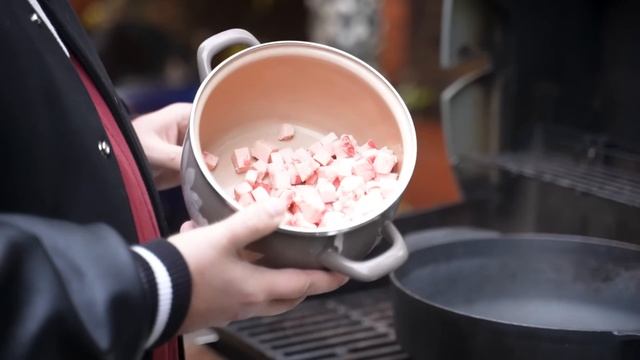 Мужская кухня ? ШКВАРКИ, Мраморная говядина и картошечка жаренная на жиру! ?