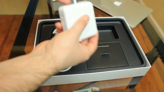 NEW 13" Macbook Pro Retina Unboxing! смотреть онлайн