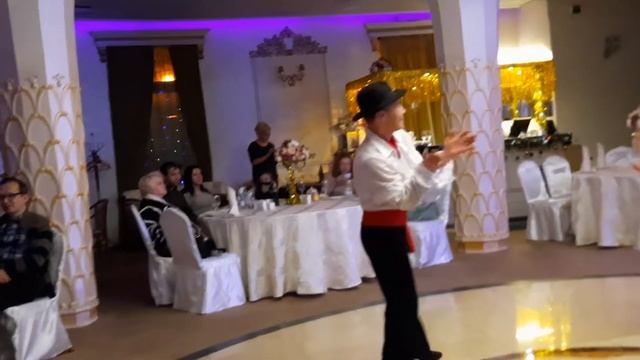 Автор-исполнитель Ирина Анненко ,,Подари мне." Стихи-Ирина Анненко,Музыка-Роман Пименов смотреть онлайн