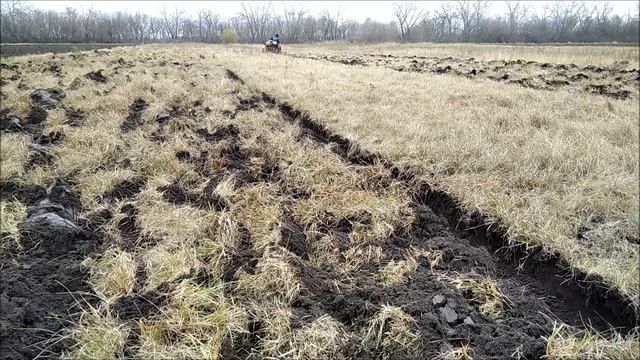 Синтай 220 испытание догружателя ведущих колес , вспашка целины смотреть онлайн