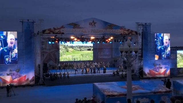 Поездка в Россию - часть 2, Волгоград, Волжский, 9-мая смотреть онлайн