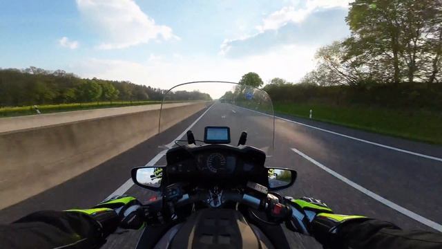 Highspeed Test! Honda Pan European ST 1300