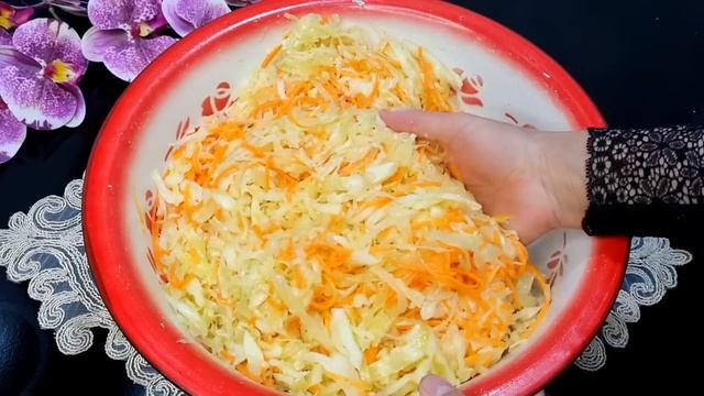 КВАШЕННАЯ КАПУСТА УЖЕ В ПРОШЛОМ. Капусту больше не КВАШУ! В Японии такую дарят на свадьбу! смотреть онлайн