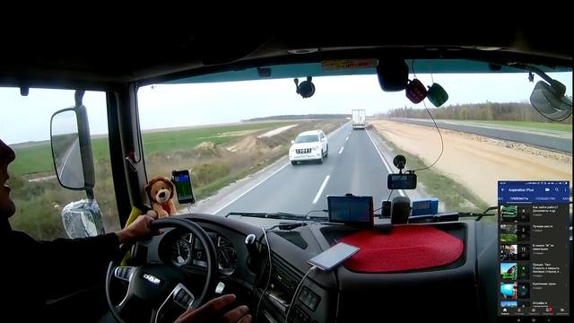 КАК НОВИЧКУ УДЕРЖАТЬ ФУРУ НА УЗКОЙ, ПРОДАВЛЕННОЙ И КОЛЕЯМИ ПОЛЬСКОЙ ДОРОГЕ. смотреть онлайн