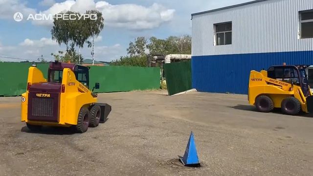 ЧЕТРА МКСМ серии М. Презентация мини-погрузчиков в Саранске. смотреть онлайн