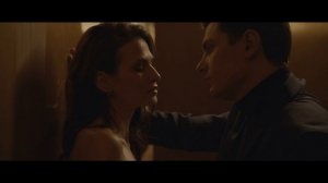 NЮ — «Как ты паришь» (Mood video)