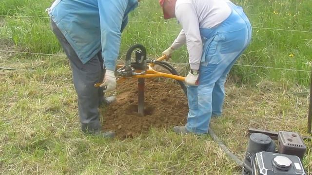 Бурение гидравлическим буром на глубину 1,5метра смотреть онлайн