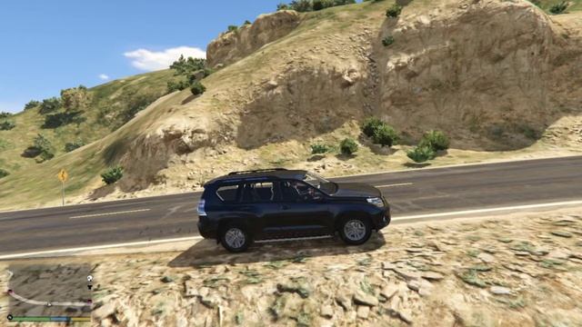 Toyota Land Cruiser Prado 150 vs Cruiser 105 suv drift дрифт на легендарных внедорожниках кто лучши смотреть онлайн