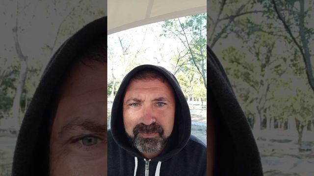 О мечтах. Стих. Автор Дикон Шерола читает Виктор Молчанов смотреть онлайн