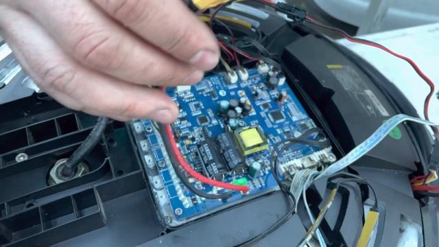 Собрал V8F. Включается, но не работает выдаёт ошибку, кто знает ответ, помогите пожалуйста! смотреть онлайн