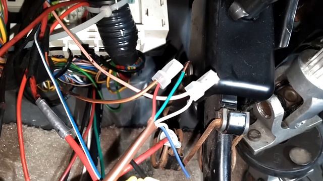 Where to get power under the dash of a P80 Volvo for accessories, etc. 850, S70, V70, V70R, etc. смотреть онлайн