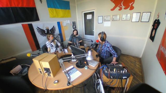 Porto Franko: Надя Левченко та Наталя Бартків | 104,3 fm смотреть онлайн