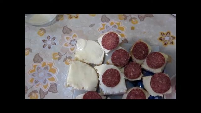 Рецепт бутербродов с колбасой