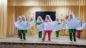 татарский танец "Рукодельницы", исполняет танцевальный коллектив "Колибри" Ижёвский СДК