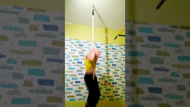 КАК ЗАЛЕЗТЬ НА КАНАТ? смотреть онлайн