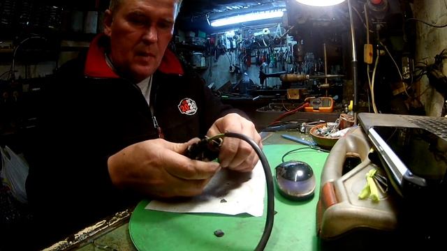 Априлия Пегасо, датчик боковой подножки смотреть онлайн