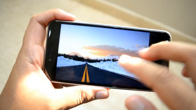Symphony H400- Hands On Review смотреть онлайн
