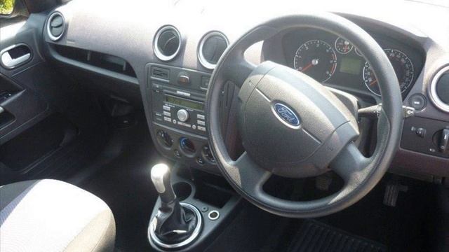 Ford Fusion 1.6 TDCi Cool смотреть онлайн