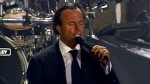Julio Iglesias - Se Mi Lasci Non Vale [Live in Italy, 2001]