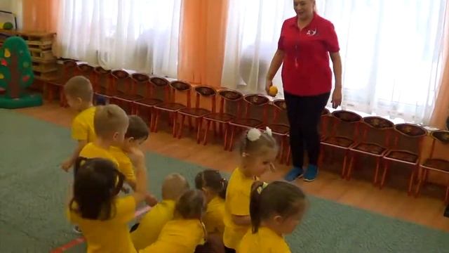 Образовательная деятельность по физической культуре во 2 младшей группе МБДОУ д/с №28 г. Белгород смотреть онлайн