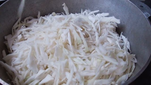 Капустные рецепты: квашеная, тушеная, салаты