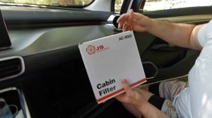 Замена салонного фильтра Geely Coolray / SX11