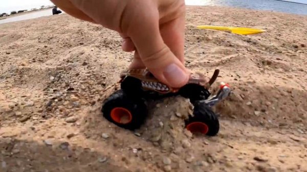 Monster Truck Treasure Hunting on the BEACH Play Time