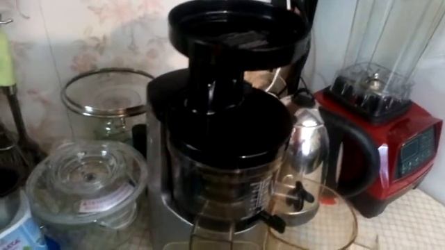 Натуральный гранатовый сок!!! смотреть онлайн