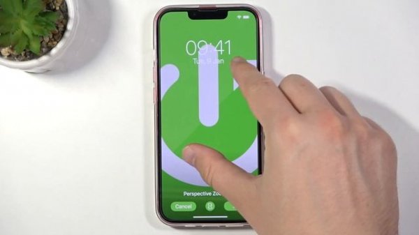 iPhone 13- How to Change Lock Screen Wallpaper