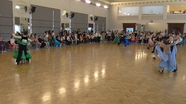Е класс Юниоры 2 финал стандарт смотреть онлайн