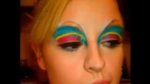 MissLindsayOhio's Groovy 60's Contest смотреть онлайн