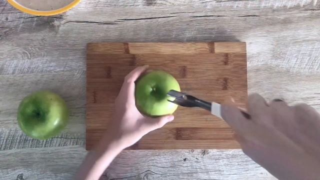 ЯБЛОКИ В КЛЯРЕ НА СКОВОРОДЕ ЖАРЕНЫЕ? Быстрый, простой, вкусный десерт в тесте, к чаю, на каждый ден смотреть онлайн