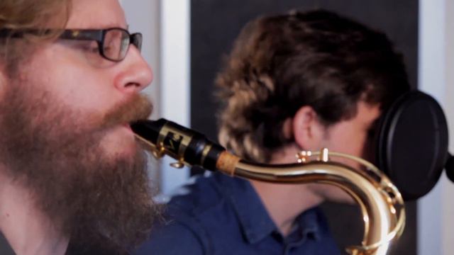 "Asco" - Luís Jiménez, "Percucello" y Gabriel Figueira (Una Fábula Muy Trillada Soundtrack) смотреть онлайн