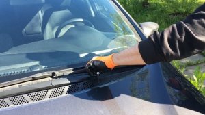 Снимаем поводки дворников