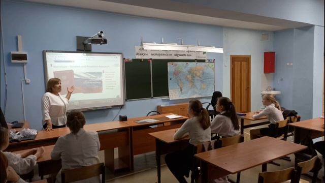 12 декабря - День Конституции Российской Федерации. смотреть онлайн