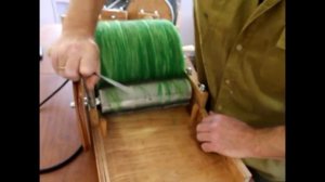 Обработка шерсти на барабанном кардере